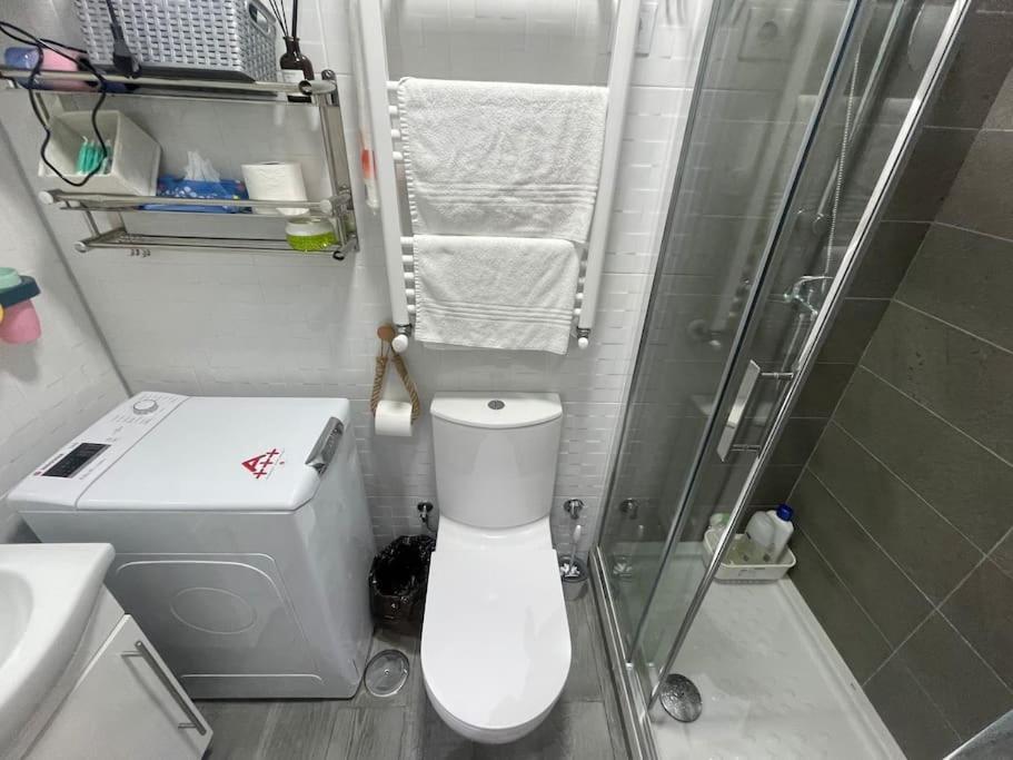 Acogedor Estudio D Junto A Metro Apartment มาดริด ภายนอก รูปภาพ