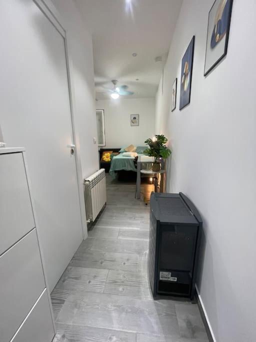 Acogedor Estudio D Junto A Metro Apartment มาดริด ภายนอก รูปภาพ